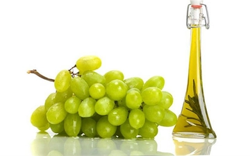 Üzüm Sirkesinin Cilde Faydası ve Kullanımı